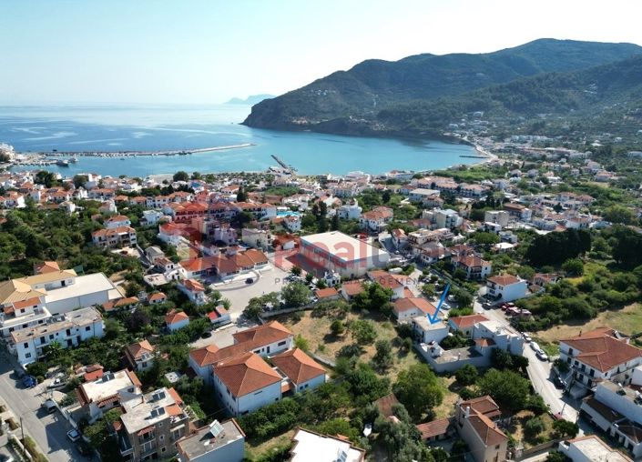 Image No.5-Propriété de 6 chambres à vendre à Chora