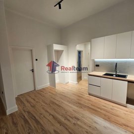 b33d453d71ac47378c1bd409d7067b28