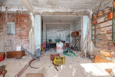 imged9ae131-e64f-47b3-b99c-acb19b36029d