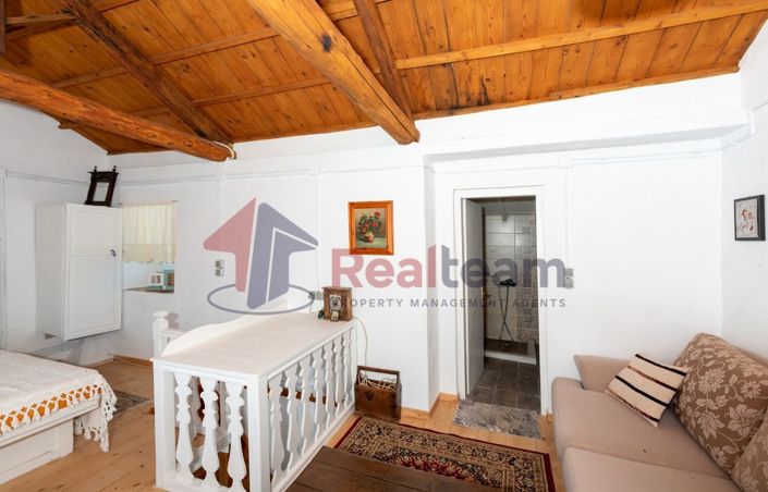 Image No.24-Propriété de 1 chambre à vendre à Chora