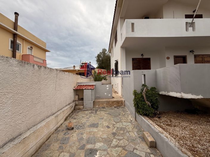 Image No.25-Propriété de 3 chambres à vendre à Lagonisi