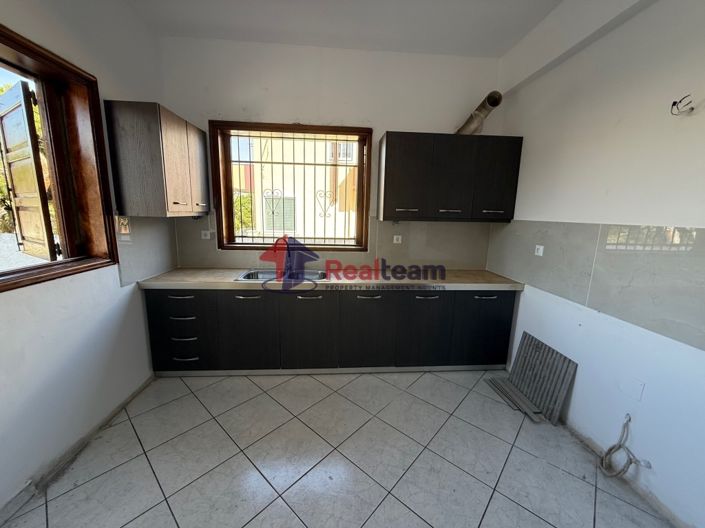 Image No.3-Propriété de 3 chambres à vendre à Lagonisi