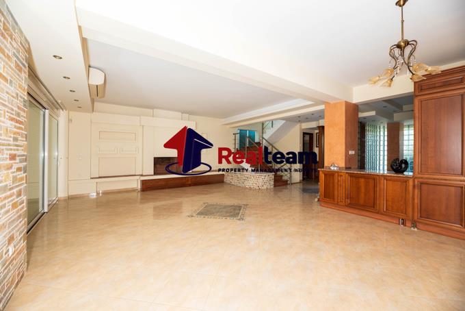 Image No.30-Propriété de 4 chambres à vendre à Nea Agchialos