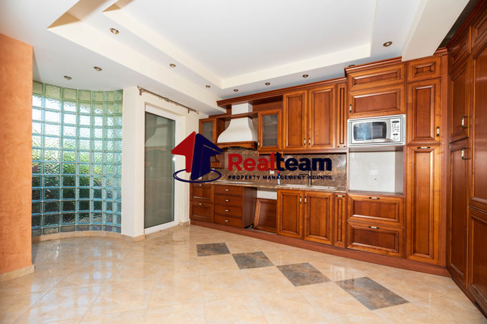 Image No.9-Propriété de 4 chambres à vendre à Nea Agchialos