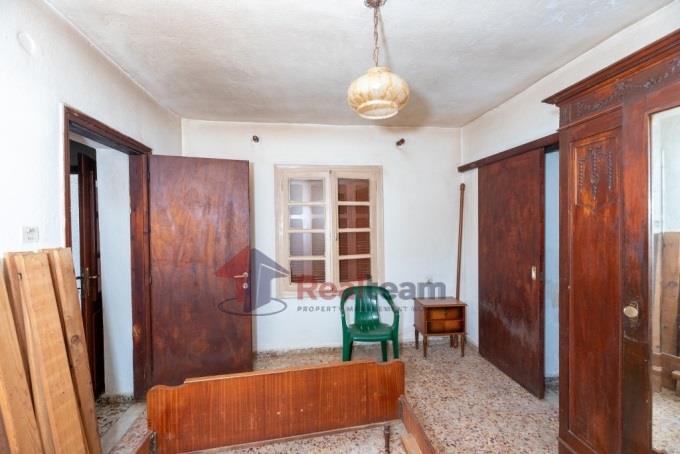 Image No.42-2 Bed Property for sale