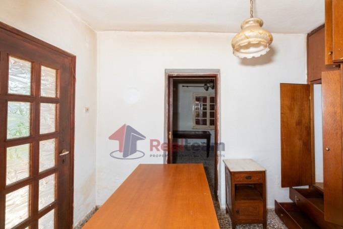 Image No.41-2 Bed Property for sale