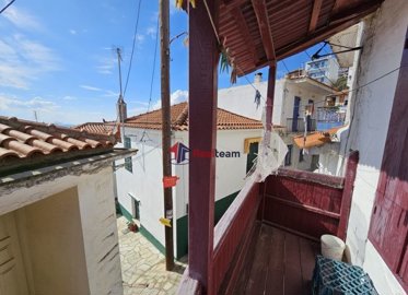 img52e230da-9894-4f45-9e3d-baaf8dba16be