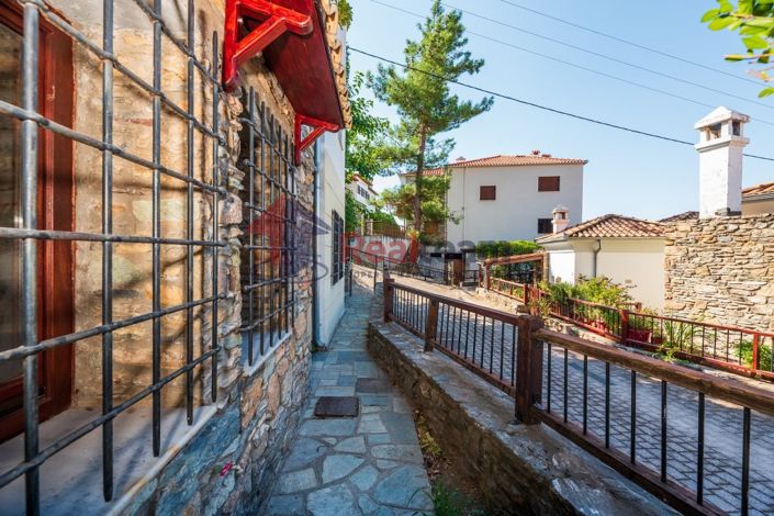 Image No.20-1 Bed Apartment for sale