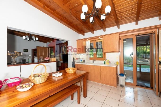 Image No.41-2 Bed Property for sale