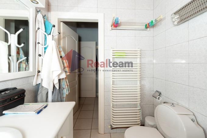 Image No.40-2 Bed Property for sale