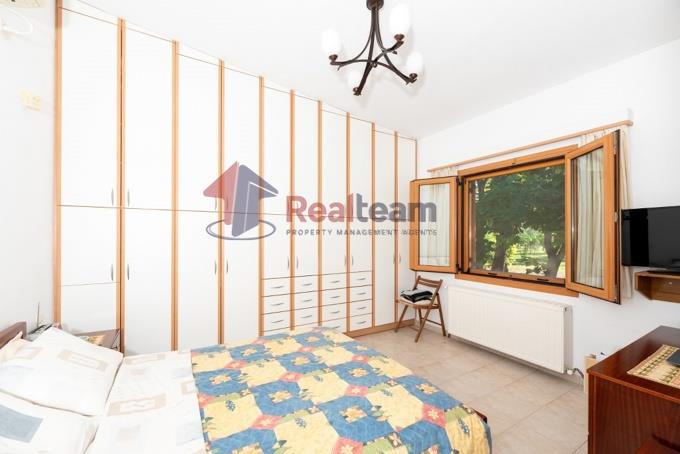 Image No.44-2 Bed Property for sale