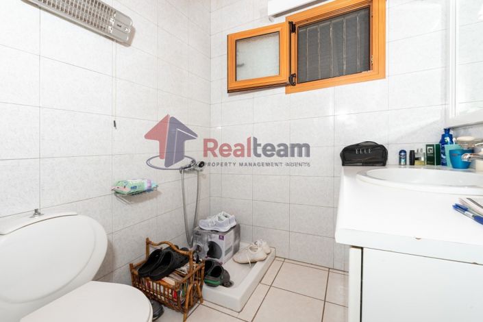 Image No.8-2 Bed Property for sale