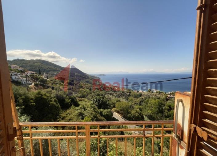 Image No.49-Propriété de 3 chambres à vendre à Glossa