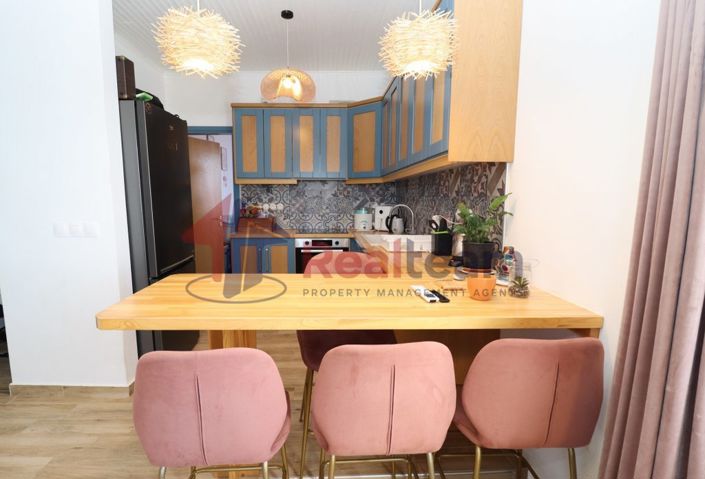 Image No.12-2 Bed Apartment for sale