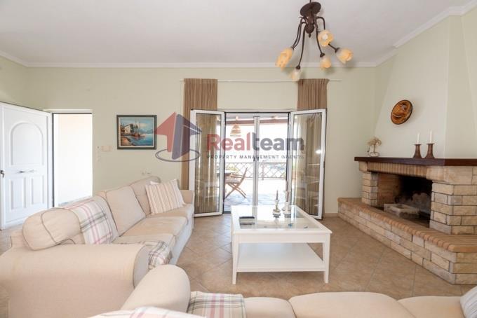 Image No.31-2 Bed Property for sale