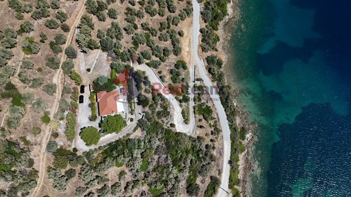 Image No.25-2 Bed Property for sale