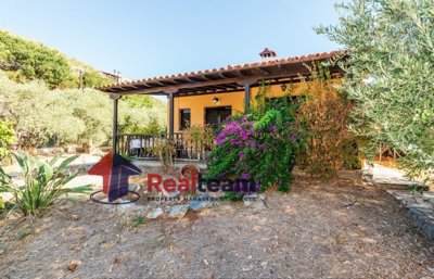 1de4ab8545534dbfa3ac2457e740d9f8