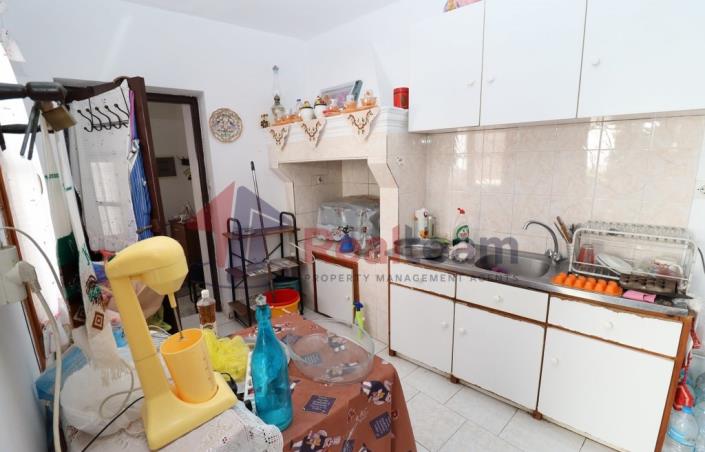 Image No.58-Propriété de 1 chambre à vendre à Chora