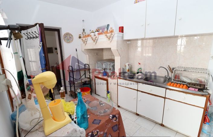 Image No.14-Propriété de 1 chambre à vendre à Chora