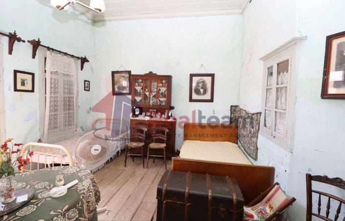 Image No.20-Propriété de 1 chambre à vendre à Chora