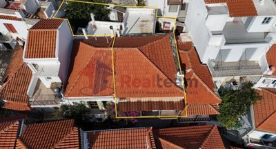 5b0fe6c4ef314d8cbb6ac4d9b4a541ea