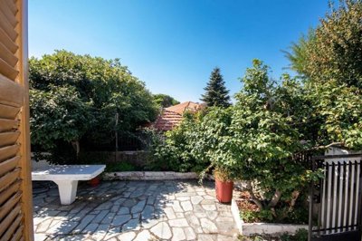 img0b49ed4c-29f2-4e80-9908-7acaece64e2c