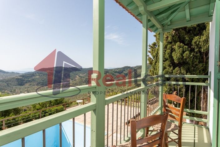 Image No.13-Propriété à vendre à Chora