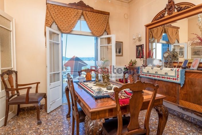 Image No.14-2 Bed Property for sale