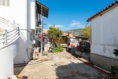 imgda51f40c-805f-4675-b743-c798fb138f72