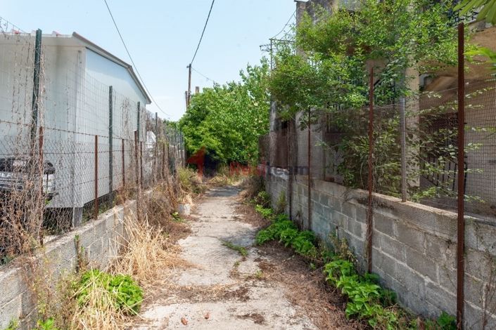 Image No.22-3 Bed Property for sale