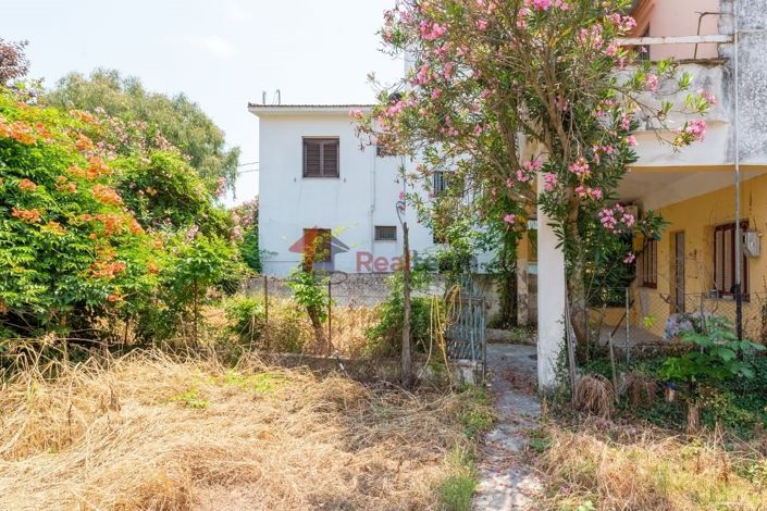 Image No.6-3 Bed Property for sale