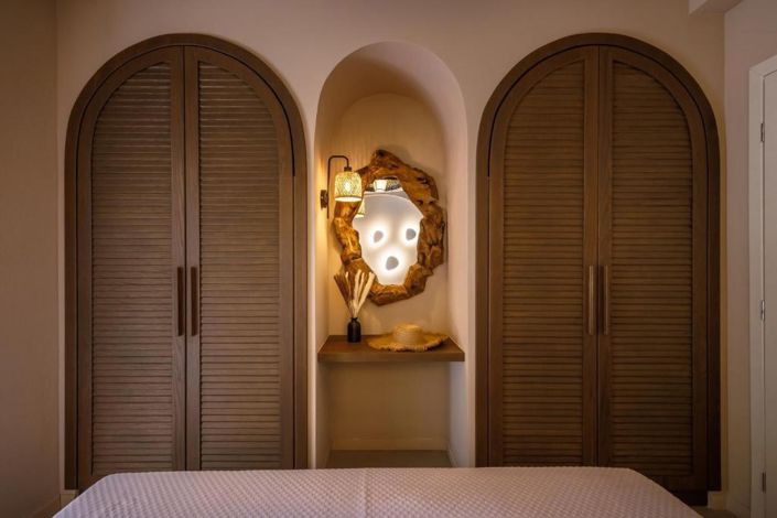 Image No.18-Propriété de 4 chambres à vendre à Chora