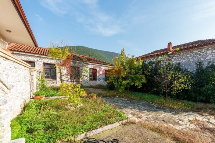 Image No.24-1 Bed Property for sale