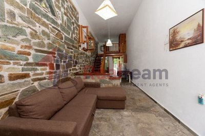 imgbff36afb-f919-4e42-b816-f219d633f84a