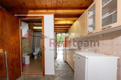 imgb56654a2-418d-49e5-a457-1e0ff00a837b