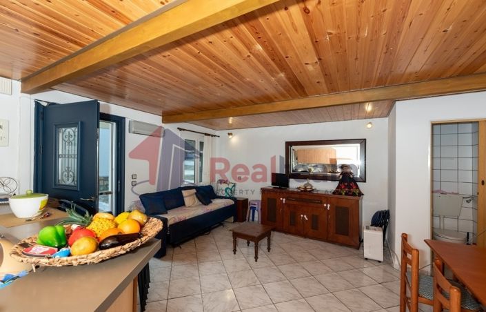 Image No.10-Propriété de 2 chambres à vendre à Chora