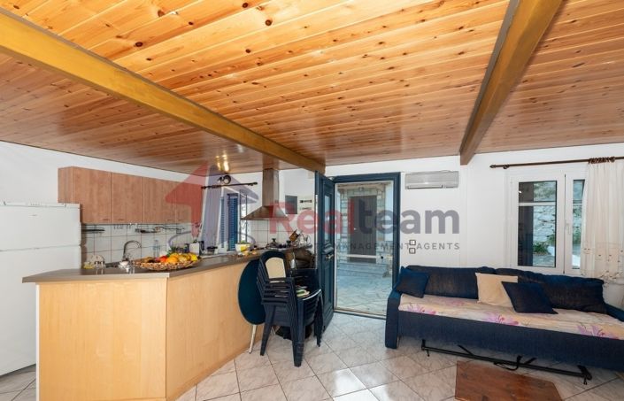 Image No.9-Propriété de 2 chambres à vendre à Chora