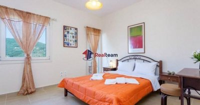 imgdef2518d-4f0a-4bff-b9a0-9740135180b6