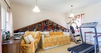 img90816c5e-86b2-4821-984b-91cd3b24a51f