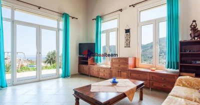 img698318c9-1f15-40bd-950e-53954adf7d4d