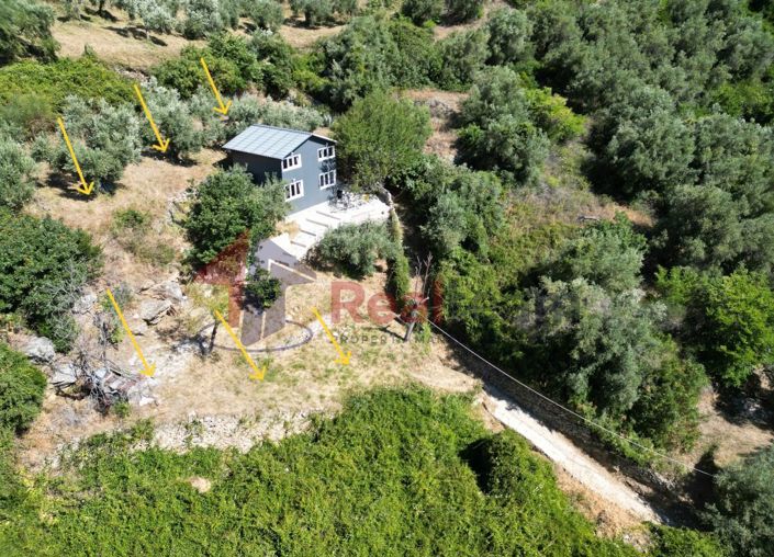 Image No.14-Propriété de 1 chambre à vendre à Chora