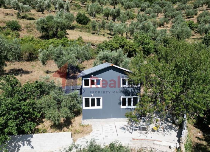 Image No.17-Propriété de 1 chambre à vendre à Chora