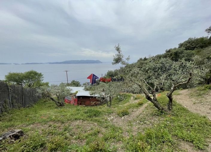 Image No.2-Propriété à vendre à Glossa