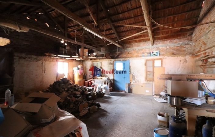 Image No.20-Propriété de 1 chambre à vendre à Chora