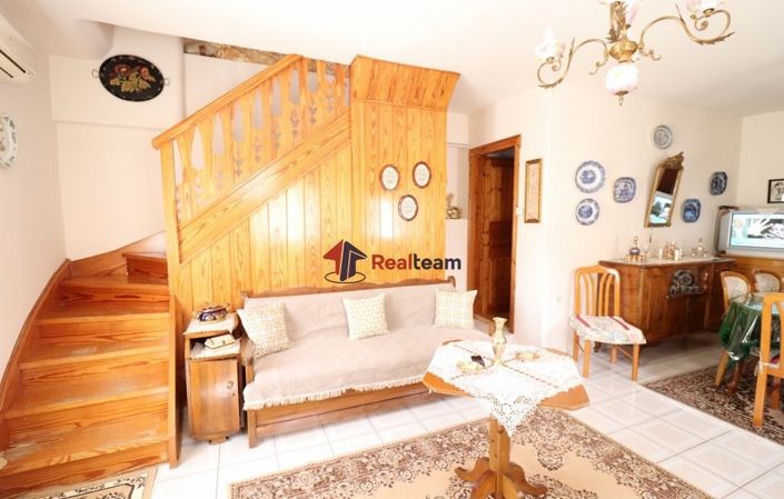 Image No.5-Propriété de 1 chambre à vendre à Chora