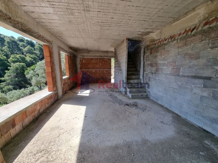 Image No.16-Propriété de 1 chambre à vendre à Chora