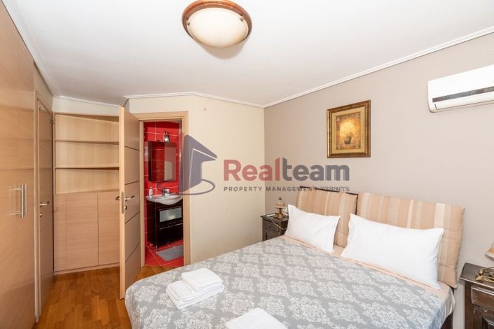 Image No.15-4 Bed Property for sale