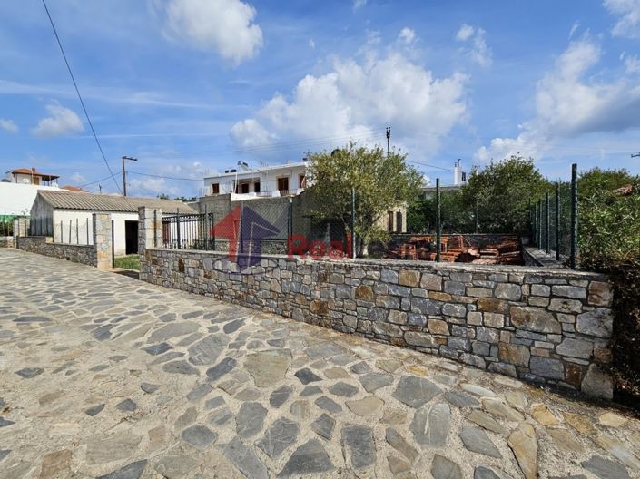 Image No.11-Propriété à vendre à Votsi