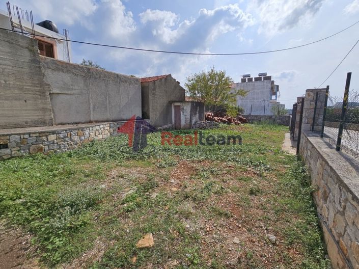 Image No.9-Propriété à vendre à Votsi