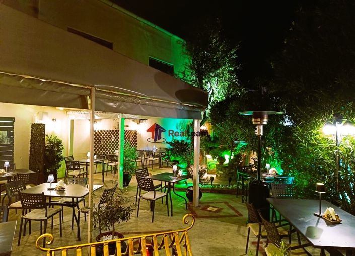 Image No.4-Propriété de 1 chambre à vendre à Chora